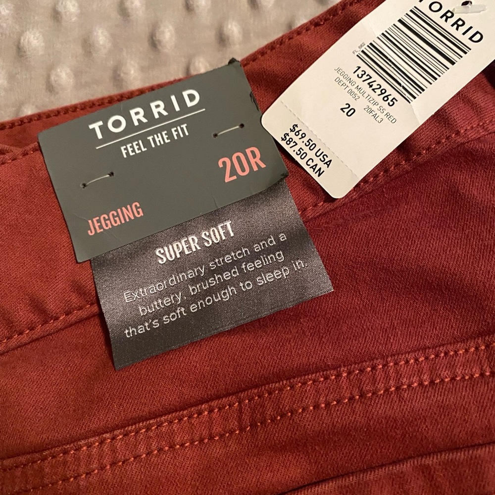 Torrid - Picture 3 of 3